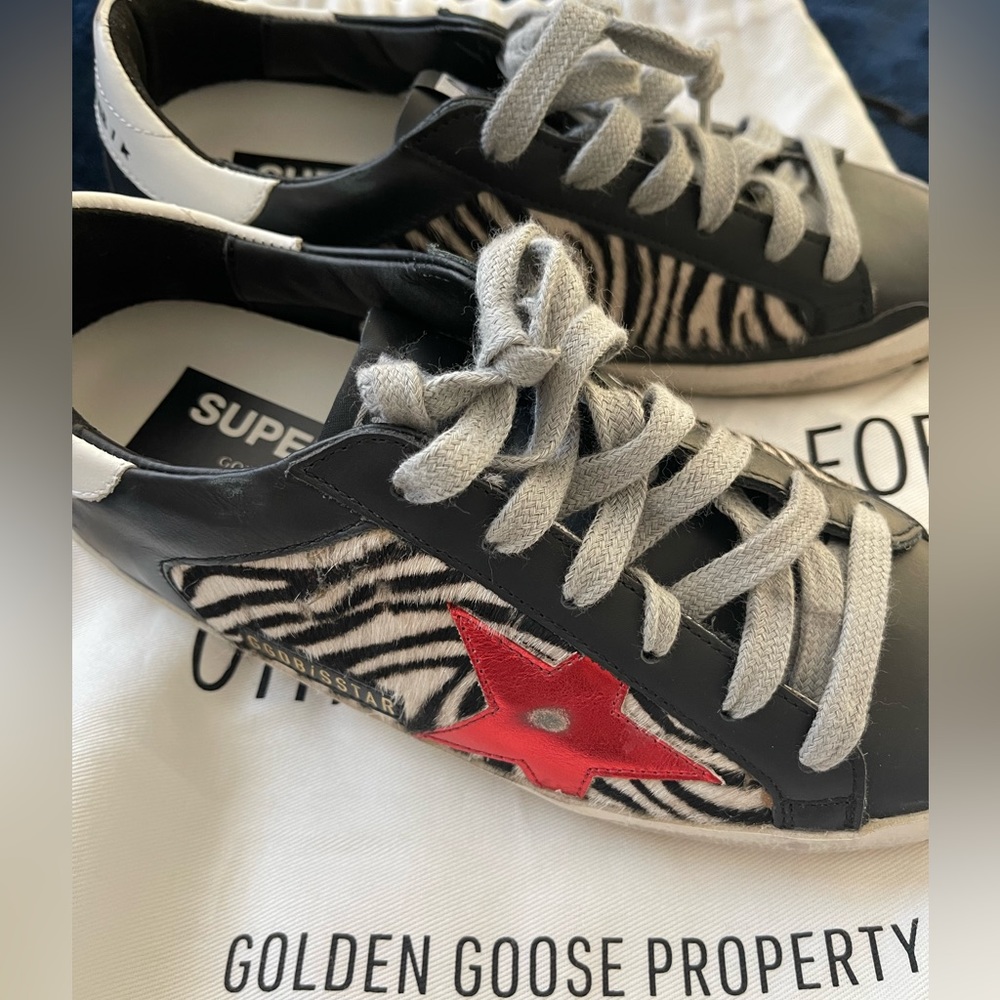 GOLDEN GOOSE SIZE 35